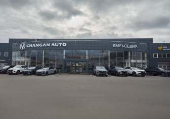 Подержанный автомобиль Hyundai i40 Sedan 2015 года (25 фото)