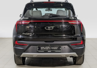 Подержанный автомобиль Москвич 3 2023 года (6 фото)