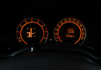 Подержанный автомобиль Toyota Corolla Sedan 2008 года (12 фото)