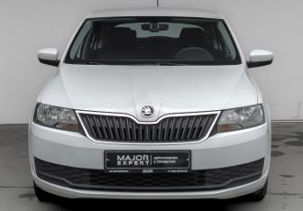 Подержанный автомобиль Skoda Rapid Liftback 2019 года (2 фото)