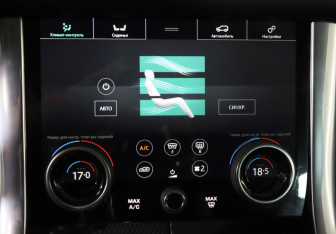 Подержанный автомобиль Land Rover Range Rover Sport 2018 года (19 фото)