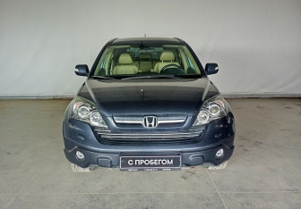 Подержанный автомобиль Honda CR-V 2008 года (2 фото)