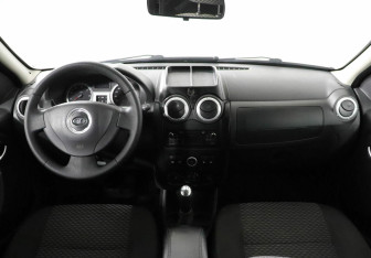 Подержанный автомобиль LADA (ВАЗ) Largus Wagon 2015 года (6 фото)