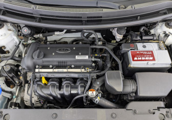 Подержанный автомобиль Kia Rio Hatchback 2017 года (9 фото)