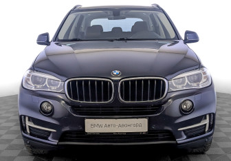 Подержанный автомобиль BMW X5 2018 года (2 фото)