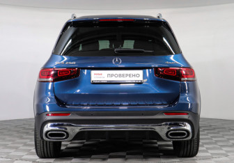 Подержанный автомобиль Mercedes-Benz GLB 2020 года (6 фото)