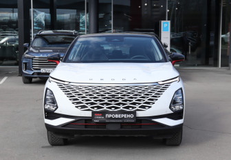 Подержанный автомобиль Omoda C5 2023 года (2 фото)