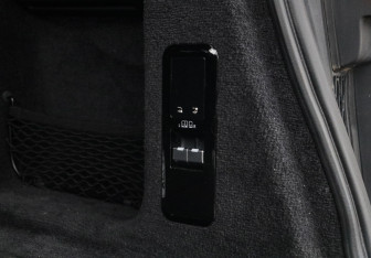 Подержанный автомобиль Land Rover Range Rover Sport 2022 года (12 фото)