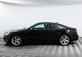 Подержанный автомобиль Audi A5 Coupe 2018 года (8 фото)