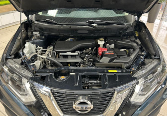 Подержанный автомобиль Nissan X-Trail 2019 года (30 фото)