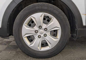 Подержанный автомобиль Hyundai Creta 2017 года (12 фото)