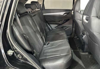 Подержанный автомобиль Changan CS75PLUS 2023 года (11 фото)