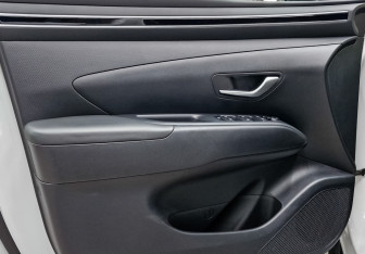 Подержанный автомобиль Hyundai Tucson 2021 года (18 фото)