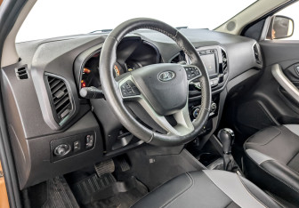 Подержанный автомобиль LADA (ВАЗ) XRAY 2021 года (16 фото)