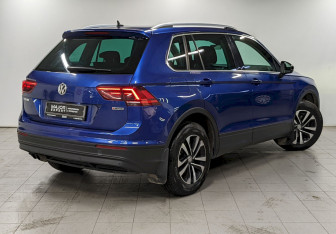 Подержанный автомобиль Volkswagen Tiguan 2019 года (5 фото)