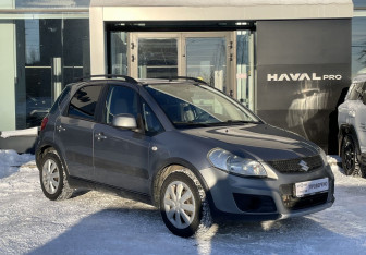 Подержанный автомобиль Suzuki SX4 Hatchback 2012 года (3 фото)