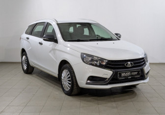 Подержанный автомобиль LADA (ВАЗ) Vesta Wagon 2020 года (9 фото)