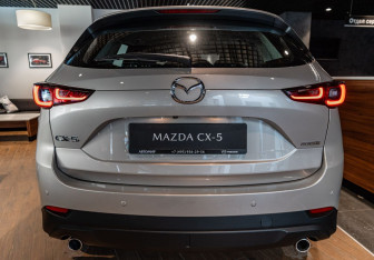 Новый Mazda CX-5 2025 (3 фото)