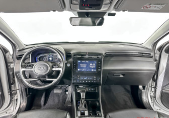 Подержанный автомобиль Hyundai Tucson 2024 года (13 фото)