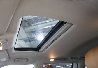 Подержанный автомобиль Infiniti QX80 2018 года (23 фото)