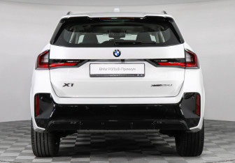 Новый BMW X1 2025 (4 фото)