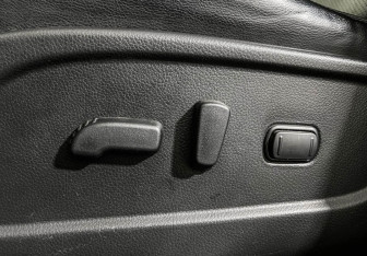 Подержанный автомобиль Nissan Murano Suv 2012 года (14 фото)