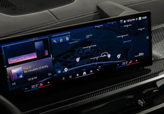 Подержанный автомобиль BMW X5 2023 года (20 фото)