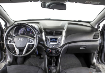 Подержанный автомобиль Hyundai Solaris Sedan 2014 года (9 фото)