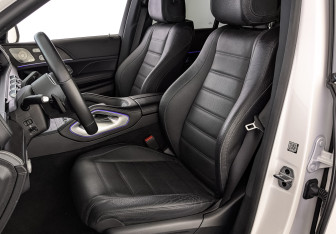 Подержанный автомобиль Mercedes-Benz GLE 2021 года (19 фото)