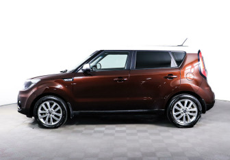 Подержанный автомобиль Kia Soul 2017 года (3 фото)
