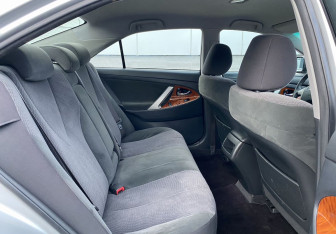 Подержанный автомобиль Toyota Camry Sedan 2011 года (19 фото)