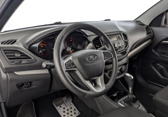 Подержанный автомобиль LADA (ВАЗ) Vesta Sedan 2022 года (15 фото)