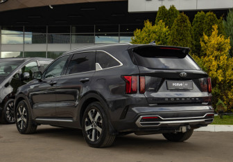Подержанный автомобиль Kia Sorento 2020 года (5 фото)