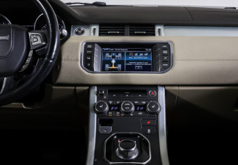 Подержанный автомобиль Land Rover Range Rover Evoque 2014 года (14 фото)