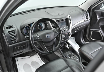 Подержанный автомобиль Changan CS35 2014 года (7 фото)