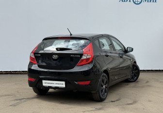 Подержанный автомобиль Hyundai Solaris Hatchback 2013 года (5 фото)