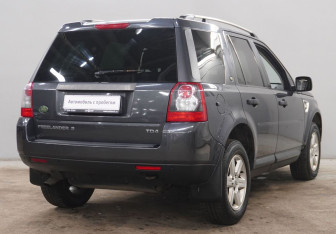 Подержанный автомобиль Land Rover Freelander 2010 года (5 фото)