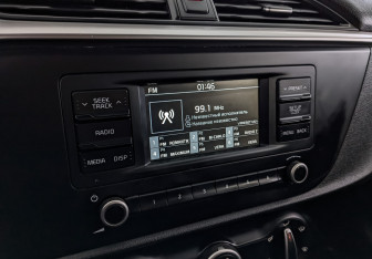 Подержанный автомобиль Kia Rio Hatchback 2021 года (24 фото)