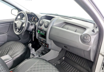 Подержанный автомобиль LADA (ВАЗ) Largus Wagon 2024 года (11 фото)