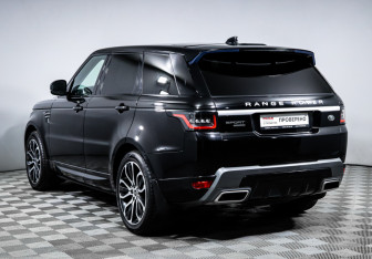 Подержанный автомобиль Land Rover Range Rover Sport 2019 года (7 фото)