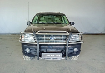 Подержанный автомобиль Ford Explorer 2003 года (2 фото)
