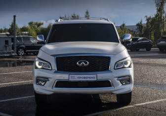 Подержанный автомобиль Infiniti QX80 2017 года (2 фото)