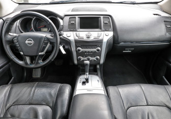 Подержанный автомобиль Nissan Murano Suv 2011 года (14 фото)