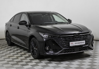 Подержанный автомобиль Chery Arrizo 8 2023 года (3 фото)