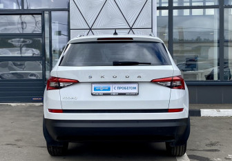 Подержанный автомобиль Skoda Kodiaq 2020 года (6 фото)