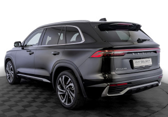 Подержанный автомобиль Geely Monjaro 2024 года (7 фото)