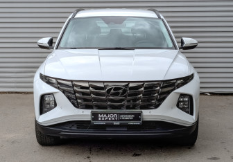 Подержанный автомобиль Hyundai Tucson 2021 года (2 фото)