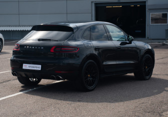 Подержанный автомобиль Porsche Macan 2017 года (5 фото)