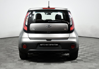 Подержанный автомобиль Kia Soul 2018 года (6 фото)