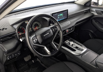 Подержанный автомобиль Haval Jolion 2023 года (15 фото)